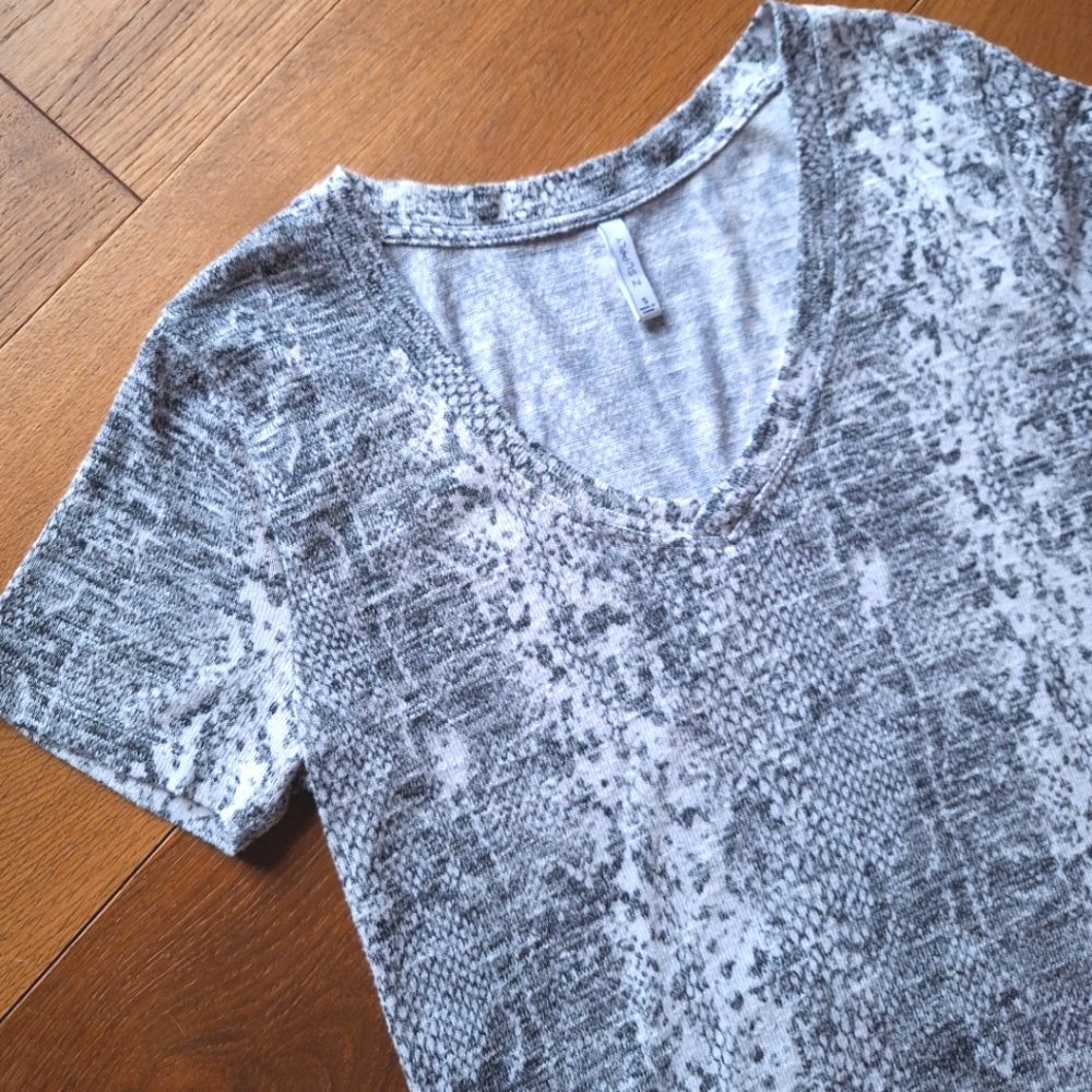 Z Supply Tee